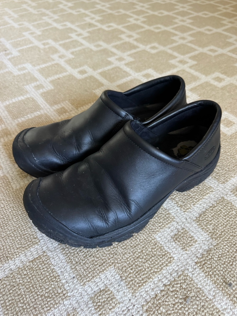 KEEN Canteen Leather Slip-On Clogs Black Comfort Work Shoes Men’s 9.5 - Picture 13 of 13